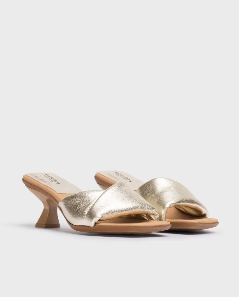 Wonders Heels<Platinum Glow Mules